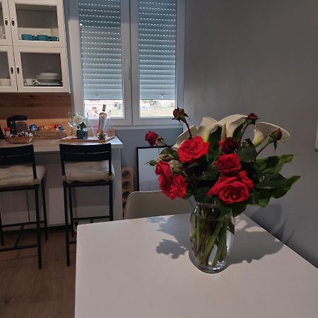 Apartamento Con Vistas A La Montana Oasis 圣比森特德拉松谢拉 外观 照片