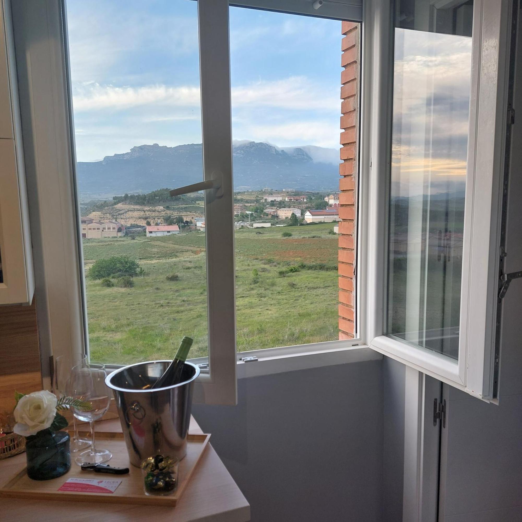 Apartamento Con Vistas A La Montana Oasis 圣比森特德拉松谢拉 外观 照片